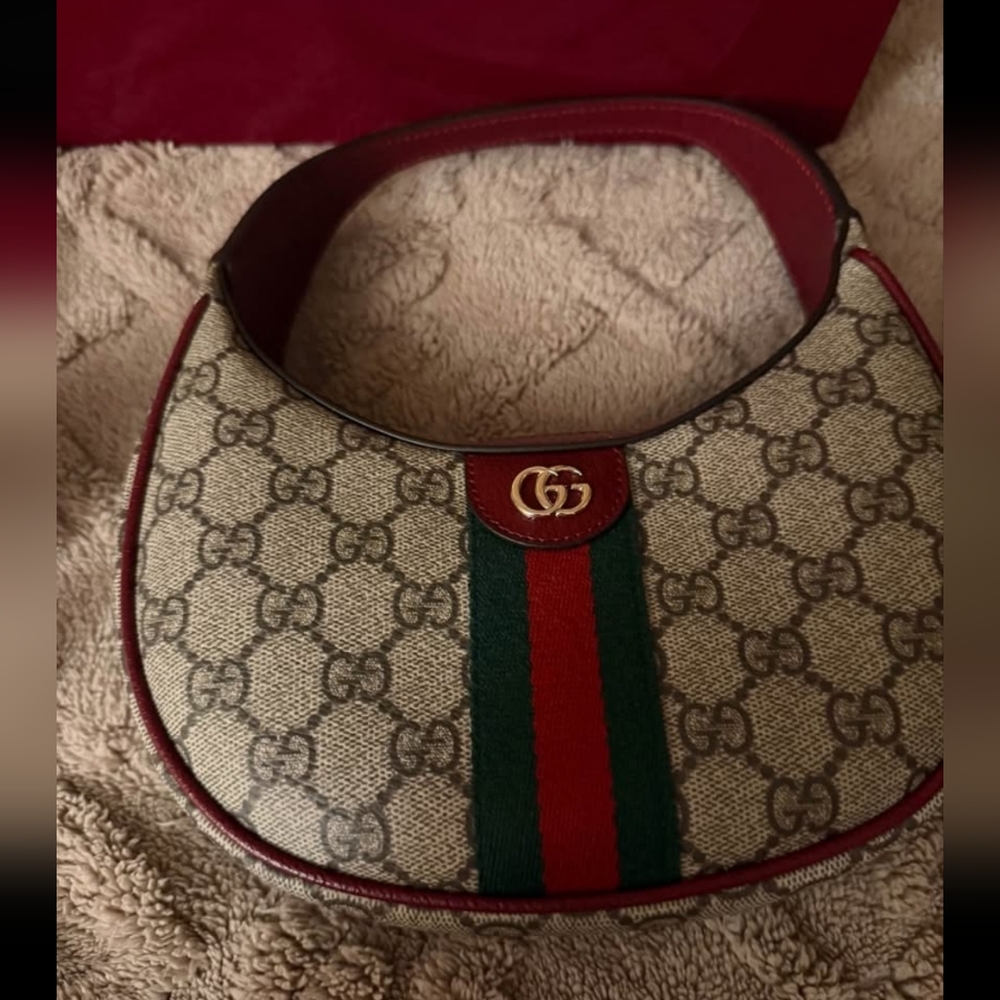 Gucci Beige and Red Women's Bag